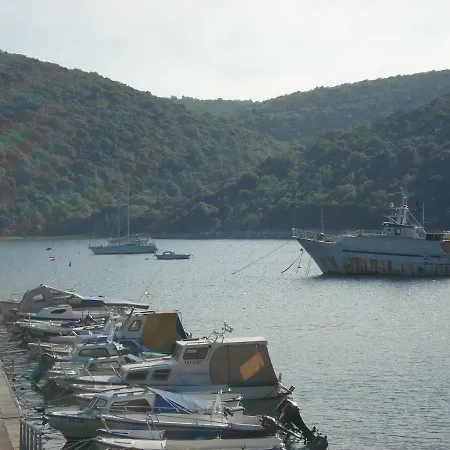 Apartmani Tijano 卡尼卡