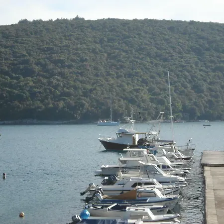 Apartmani Tijano Krnica