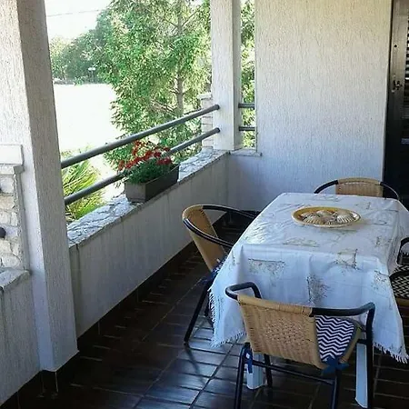 Tijano Apartman
