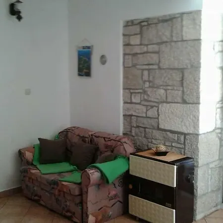 Apartmani Tijano * Krnica