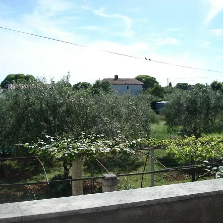 Tijano Apartment